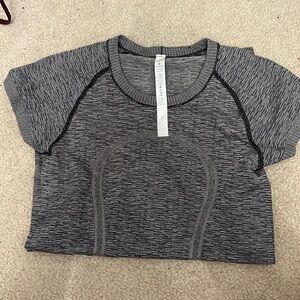 Lululemon shirt